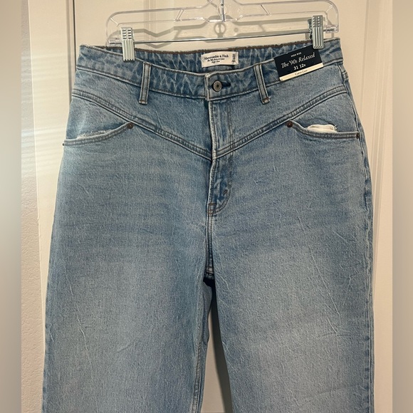 NWT Abercrombie & Fitch '90s Relaxed High Rise Jeans Size 31/12 Curve Love - Picture 12 of 12